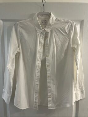 J. Crew Women’s Classic White Button-Down Shirt